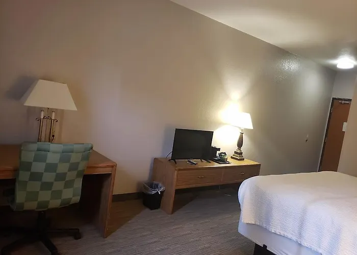 Hotel Country & By Radisson, Fairview Heights, Il 3*