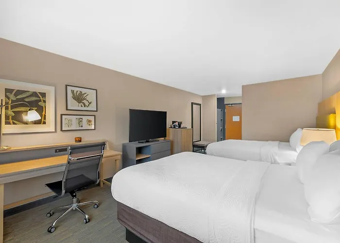Country & By Radisson, Fairview Heights, Il 3* Fairview Heights