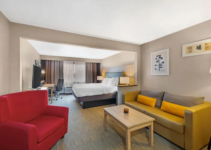 Country & By Radisson, Fairview Heights, Il 3* Fairview Heights
